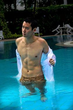 ถอดโชว์เรือนร่าง 129