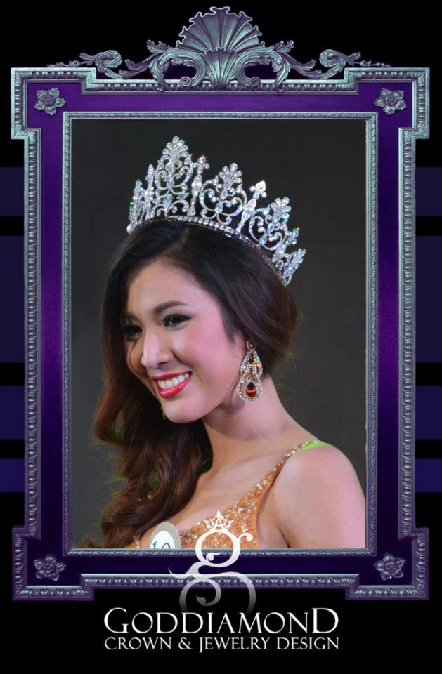สาวงามกับมงกุฎทรงคุณค่าจาก GOD DIAMOND คุณค่าที่เธอคู่ควร