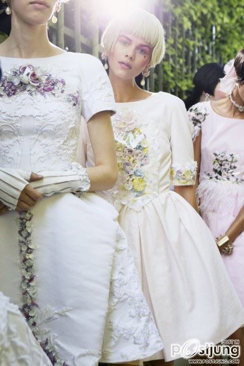 แฟชั่นสุภาพสตรี 06
