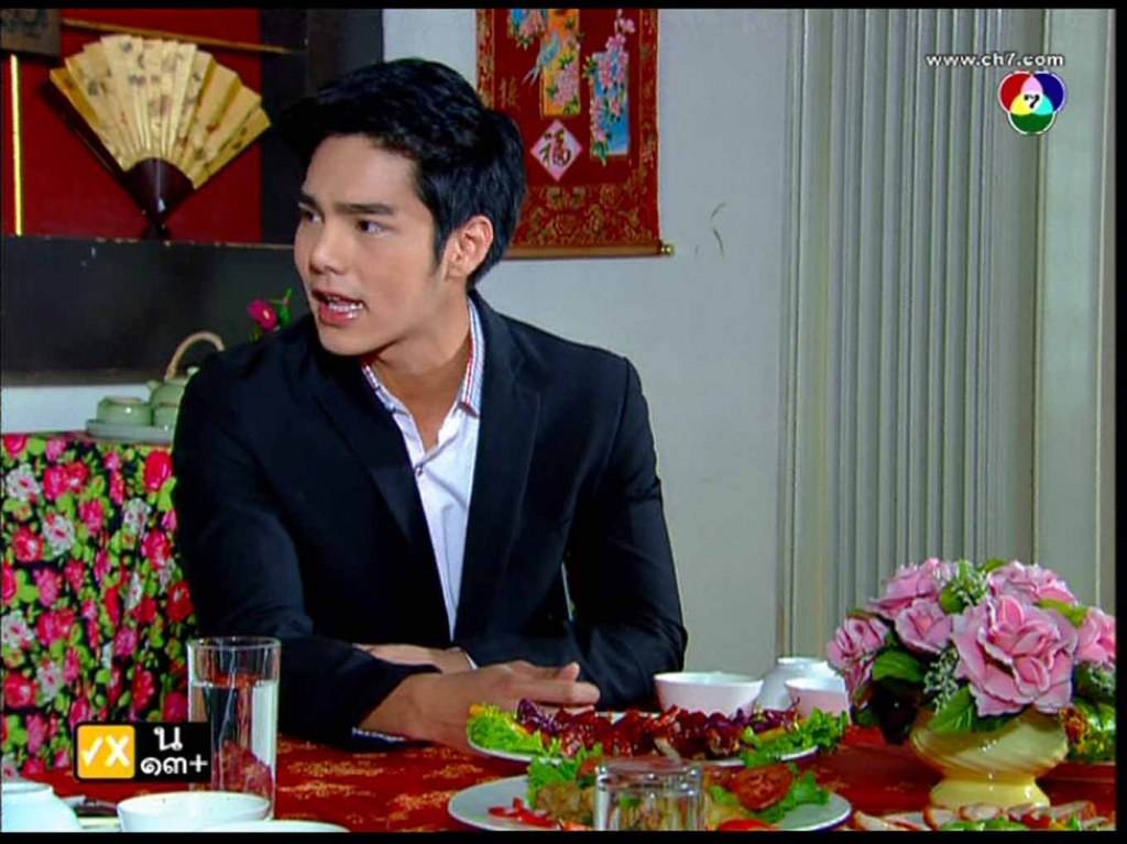 หล่อวะ  อึ้ม