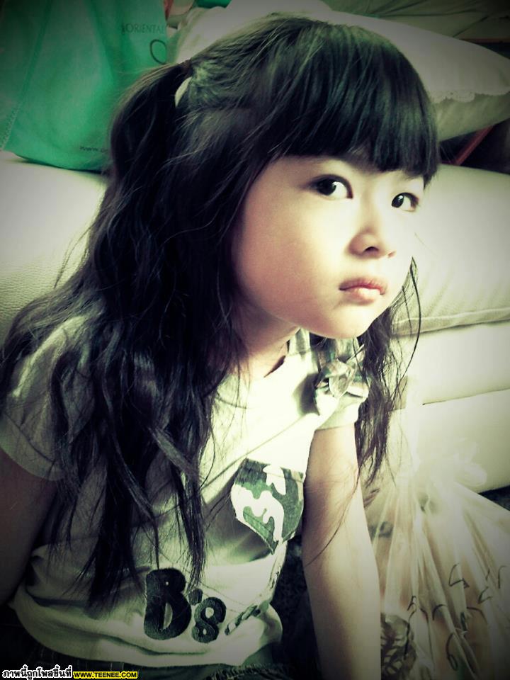 น้องอันดา กุลฑีรา หรือ น้องเมย์ จากละคร พรพรหมอลเวง