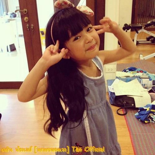 น้องอันดา กุลฑีรา หรือ น้องเมย์ จากละคร พรพรหมอลเวง