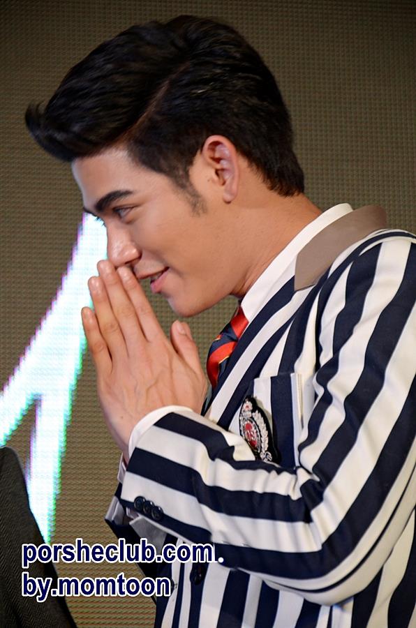 พอร์ช ศรัณย์ @ งานเดินแบบงาน CENTRAL/ZEN THE SOUND OF BEAUTY