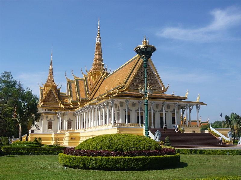 พระราชวังเขมรินทร์แห่งกรุงพนมเปญกัมพูชา