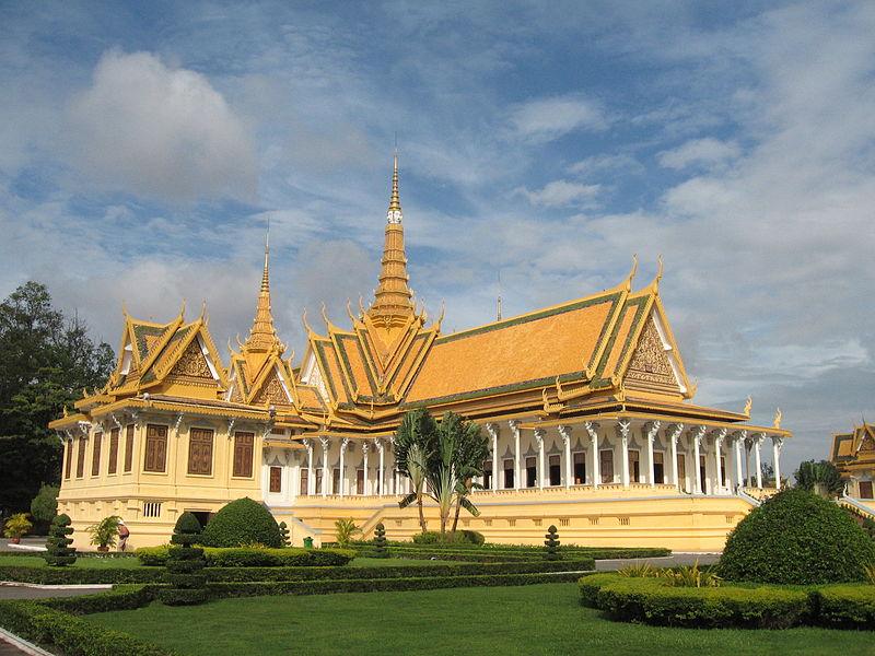 พระราชวังเขมรินทร์แห่งกรุงพนมเปญกัมพูชา