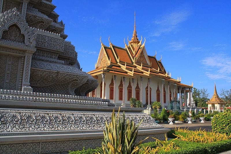 พระราชวังเขมรินทร์แห่งกรุงพนมเปญกัมพูชา