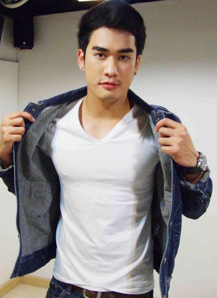 หมายเลข 7 ดิว นัทธพงศ์ พรมสิงห์