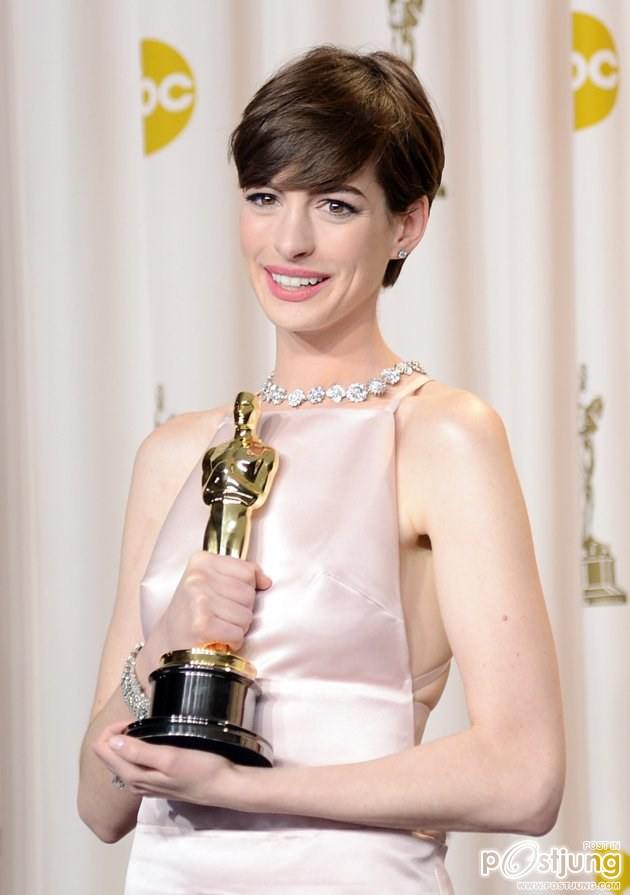 ผู้คว้ารางวัล Oscars 2013