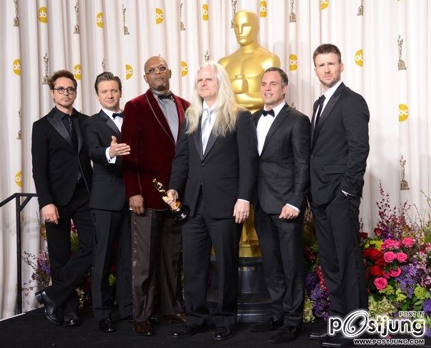 ผู้คว้ารางวัล Oscars 2013
