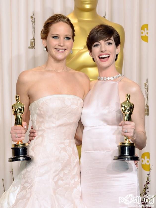 ผู้คว้ารางวัล Oscars 2013