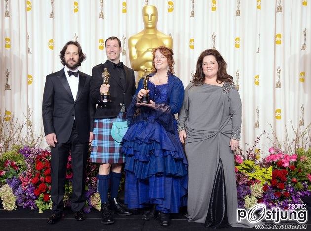 ผู้คว้ารางวัล Oscars 2013