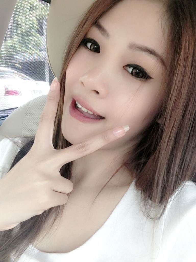 ตัวเล็ก ชนากานต์ สาวสวยที่กำลังก้าวสู่วงการ (ชอบเป็นการส่วนตัว)