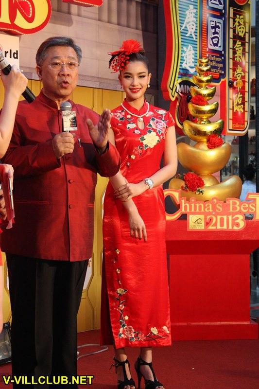 วิว วรรณรท สวย!!!!!