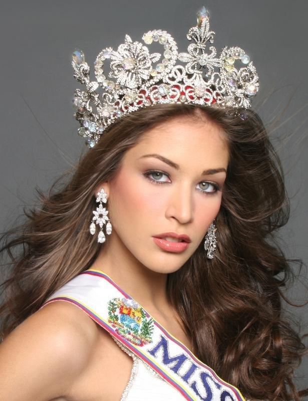 มงกุฎ Miss Venezuela งามสง่ามนต์ขลังไม่ซ้ำใคร