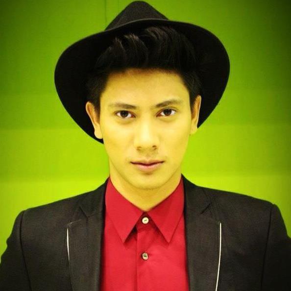 โอ๋ อมรเทพ