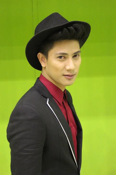 โอ๋ อมรเทพ
