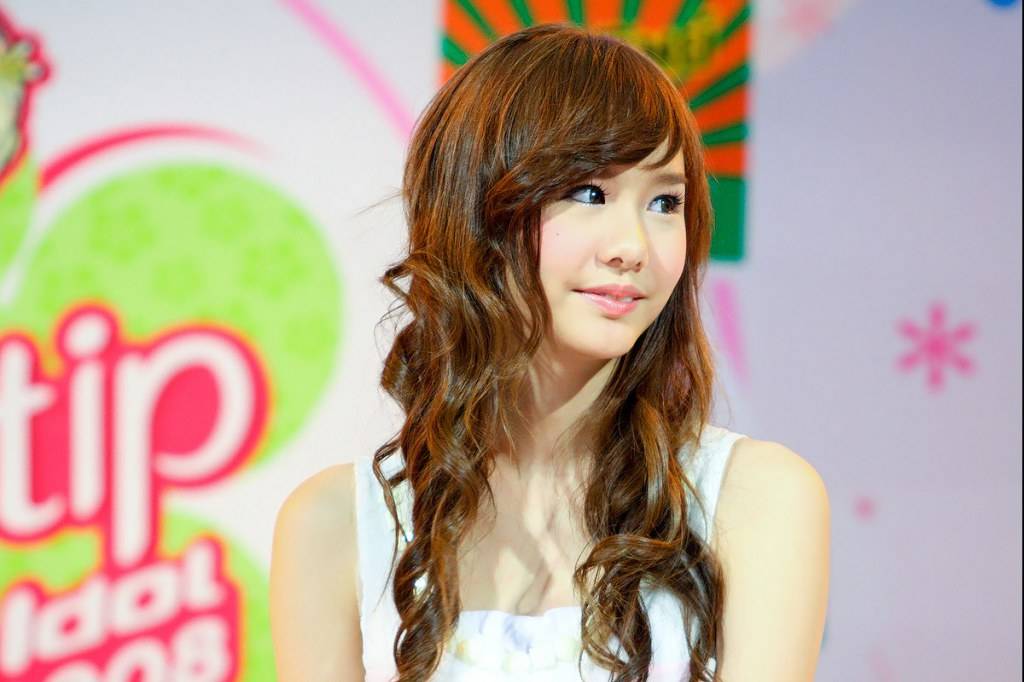เต้ย ผมยาว แบ๊วๆๆ