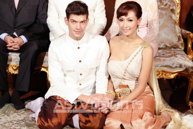 ภาพงานแต่งป้าลูกตาลค่ะ
