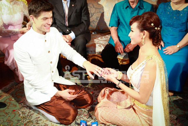 ภาพงานแต่งป้าลูกตาลค่ะ