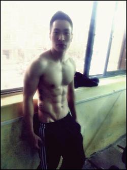คนรักหนุ่มเซ็กซี่ 498