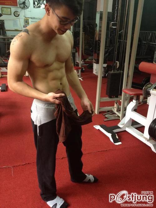 คนรักหนุ่มเซ็กซี่ 498