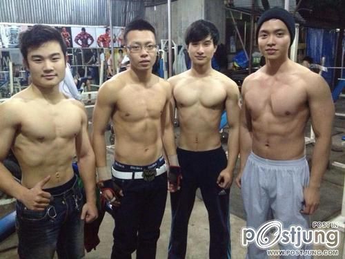 คนรักหนุ่มเซ็กซี่ 498