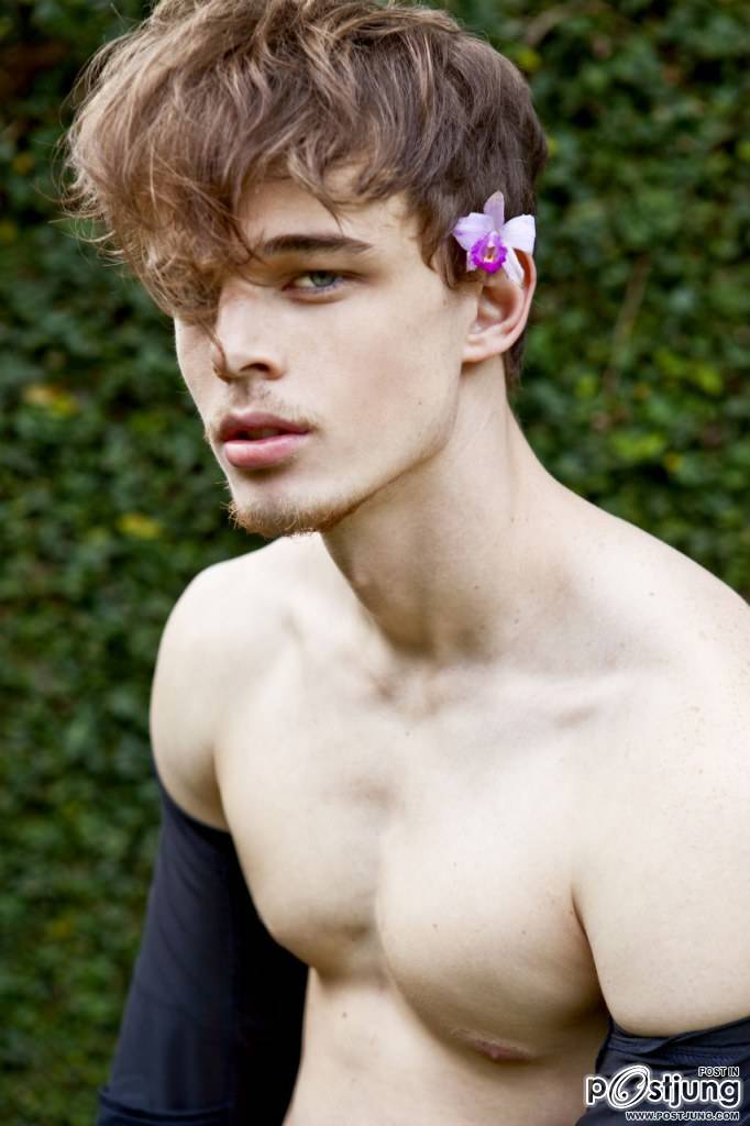 male body 045