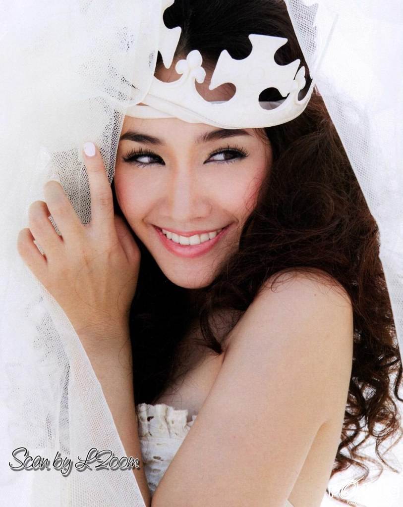 มิน-พีชญา @ KAZZ vol.6 no.80 February 2013