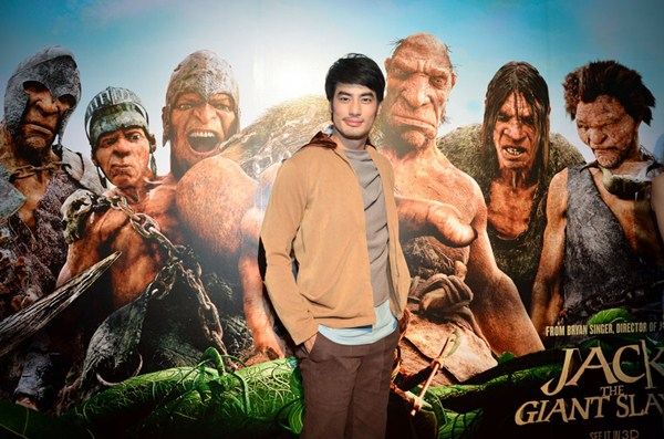 บอย ปกรณ์ กับ ขวัญ อุษามณี ในงานเปิดตัวภาพยนตร์ แจ๊คผู้สยบยักษ์  Jack the Giant Slayer