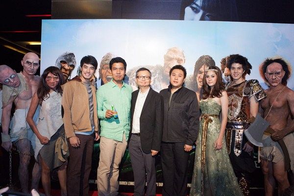 บอย ปกรณ์ กับ ขวัญ อุษามณี ในงานเปิดตัวภาพยนตร์ แจ๊คผู้สยบยักษ์  Jack the Giant Slayer