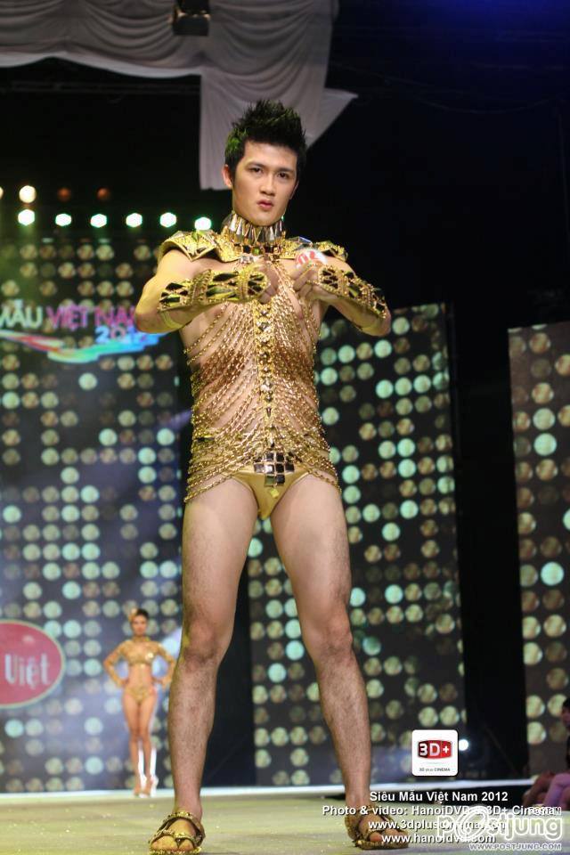 Ho&agrave;ng Huy Ho&agrave;ng
