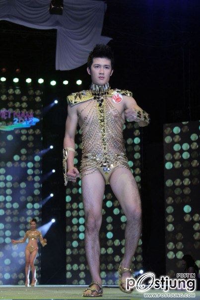 Ho&agrave;ng Huy Ho&agrave;ng