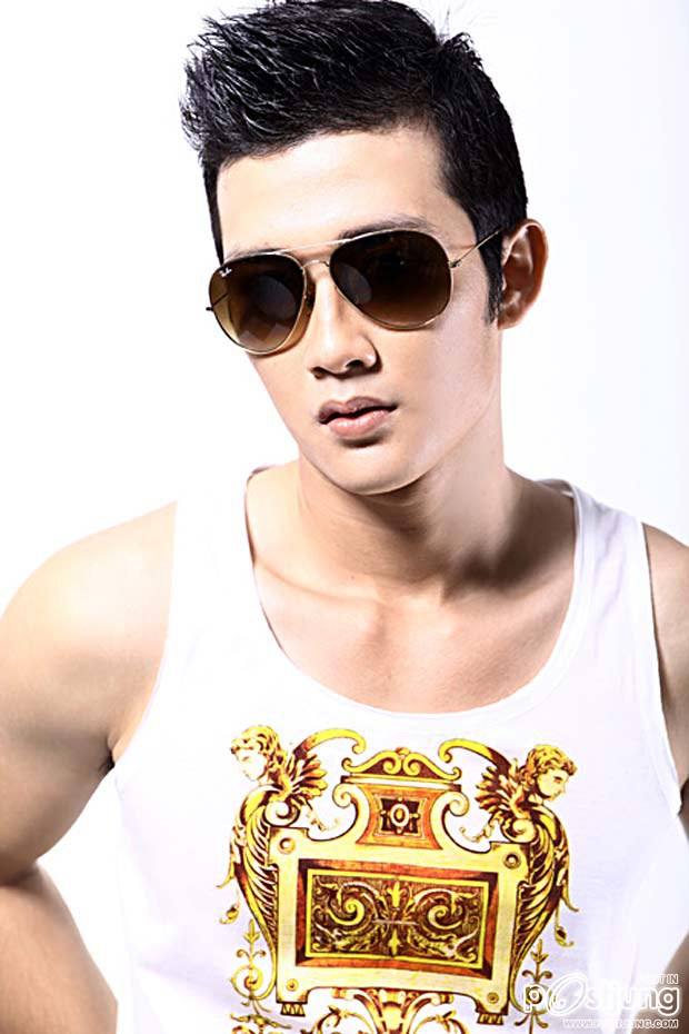 Ho&agrave;ng Huy Ho&agrave;ng