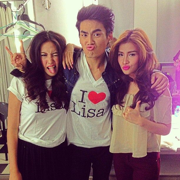ฮั่น อิสริยะ / วิว วรรณรท / เฌอล์เบลล์-ลัลณ์ลลิน เบี้องหลังถ่ายแบบนิตยสาร Lisa weekly