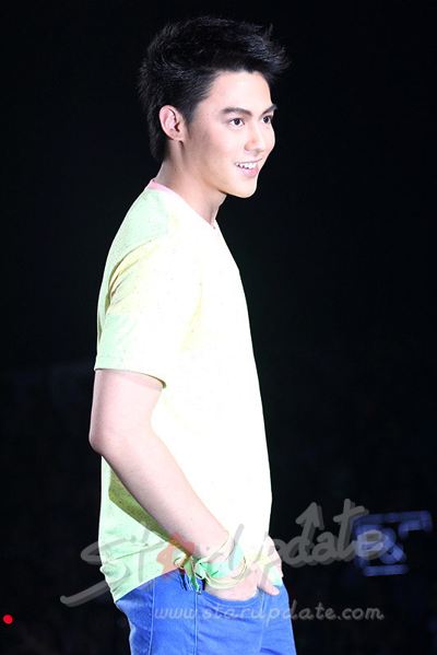 F&F Fashion Show : Summer Collection 2013