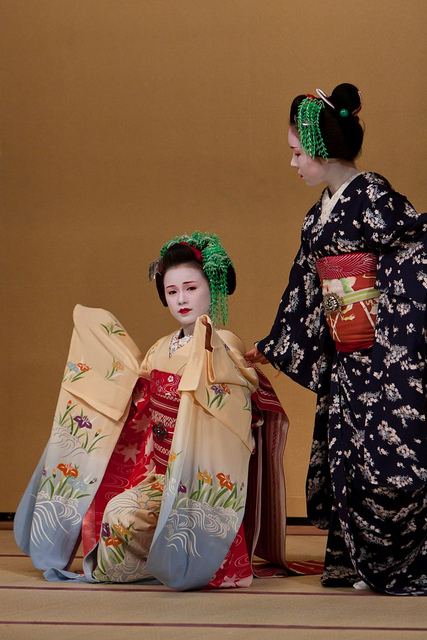 ชุด kimono...