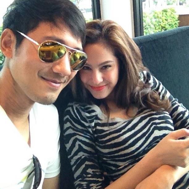 ขวัญ อุษามณี : facebook.com/KWAN.USAMANEE