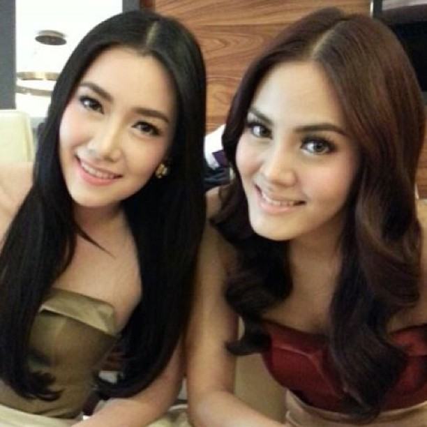 นุ่น - เจนี่ ร่วมเปิดตัวแพนทีน โปร-วี วันนี้ (เริ่ดมาก)