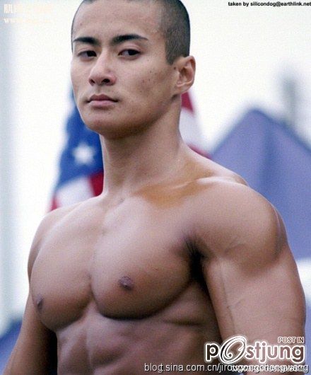 ถอดโชว์เรือนร่าง 182