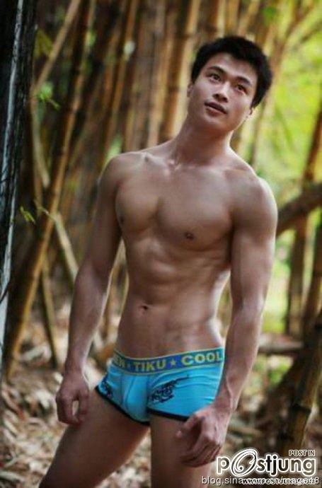 ถอดโชว์เรือนร่าง 182