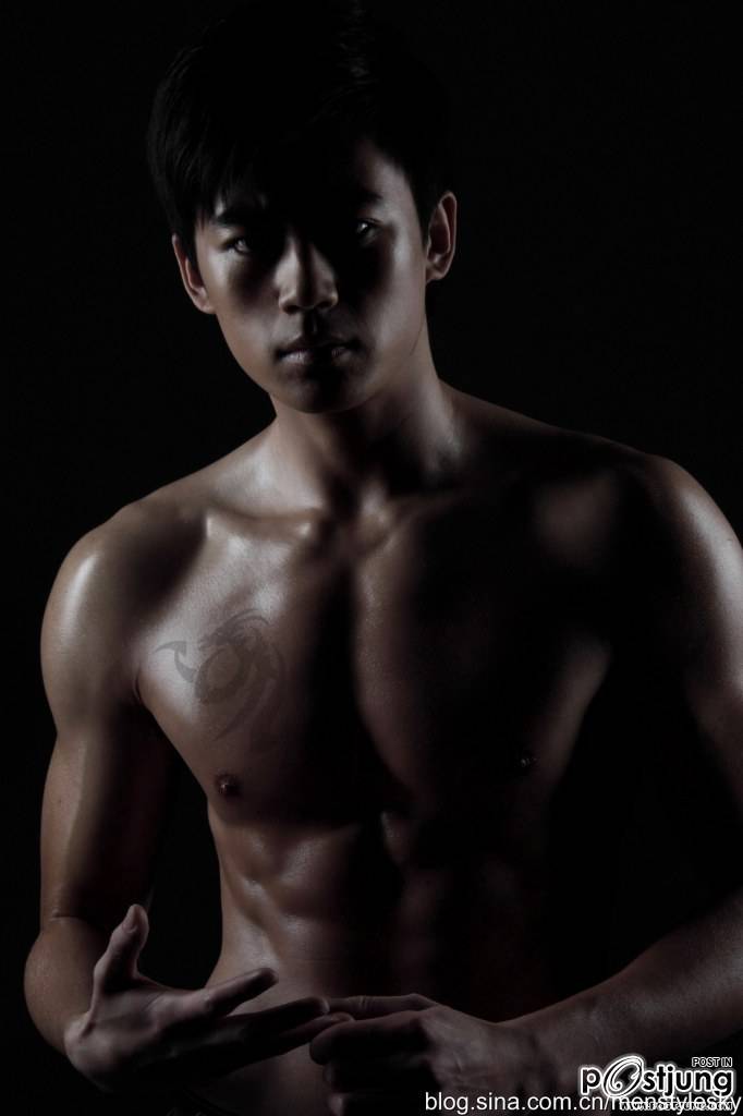 ถอดโชว์เรือนร่าง 182