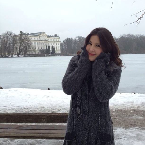 ธัญญ่า ควงแขนพ่อแม่ เที่ยวชมความงามในยุโรป