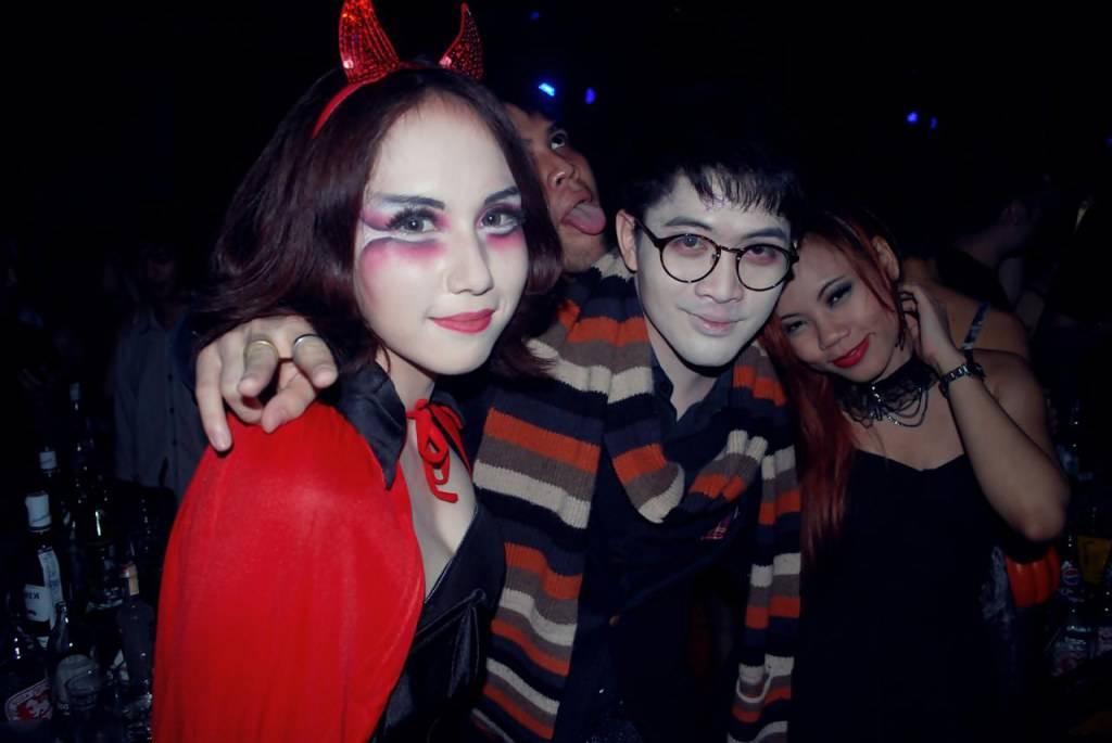 เจนนี่ รติพันธ์ หรือ  เจนนี่ The Voice Thailand