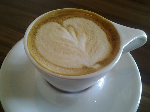 ยังไม่นอน กาแฟสักแก้วมั๊ย....