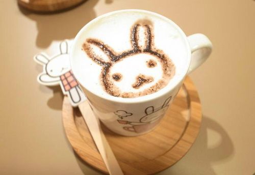 ยังไม่นอน กาแฟสักแก้วมั๊ย....