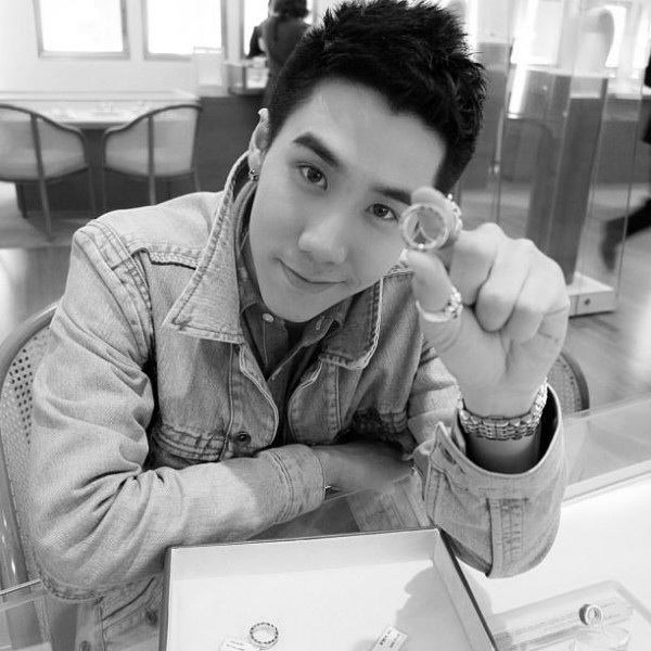เม้าท์แซ่ด! เขื่อน เปิดตัวคบแฟนหนุ่ม !!!!