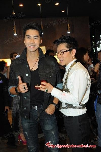 ดูชัดๆ ชูชัย ให้แหวน เพชร ฐกฤต