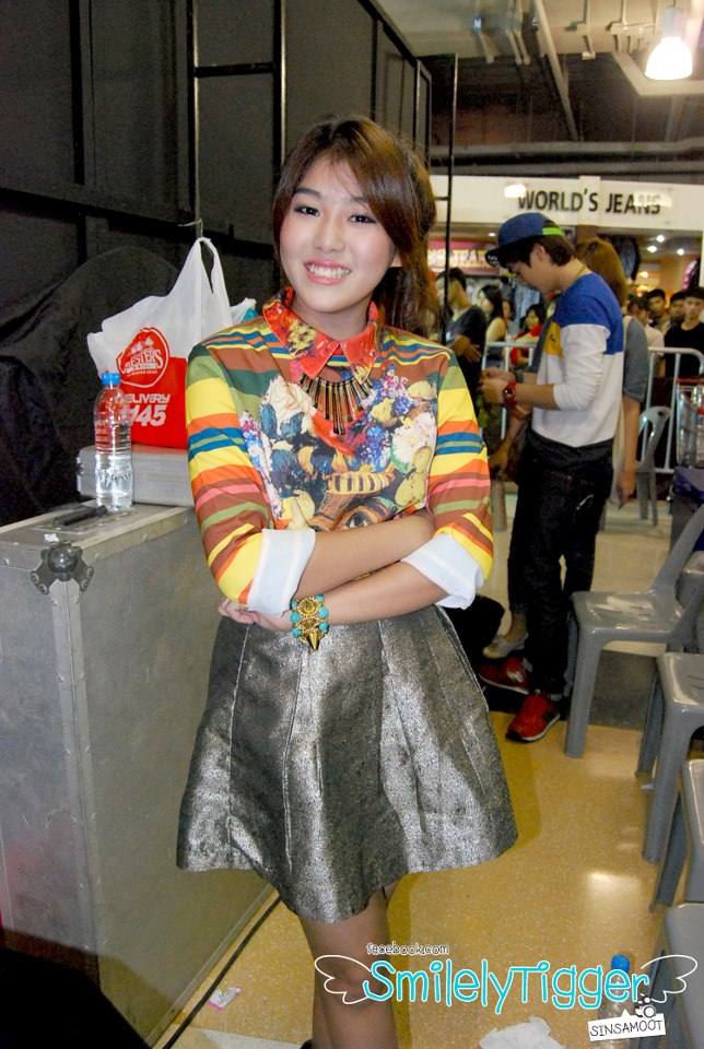 สมายด์ The Star8