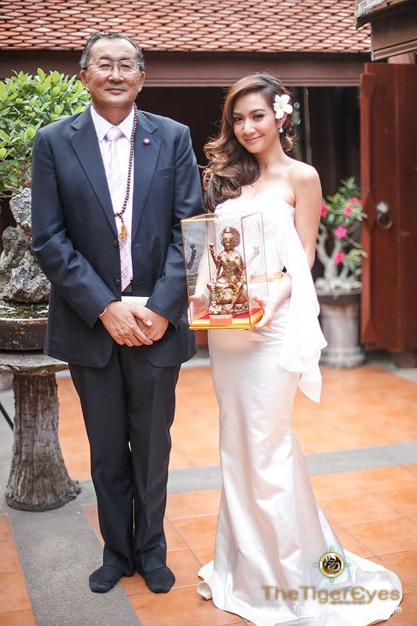 งานรับรางวัลพระลักษมีทองคำ