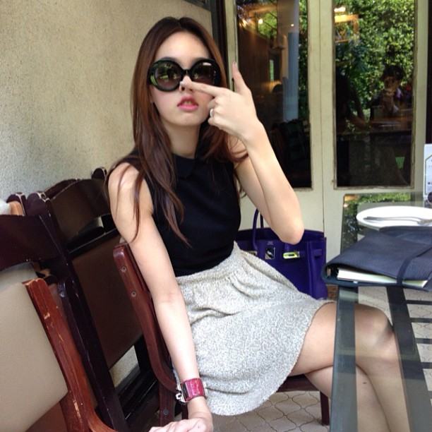 ปอย ตรีชฏา สาวประเภทสองที่สวยที่สุด